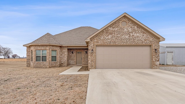 view of front of house with a garage