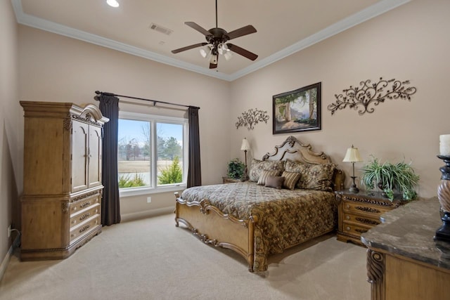 bedroom featuring light carpet, ornamental molding, and ceiling fan