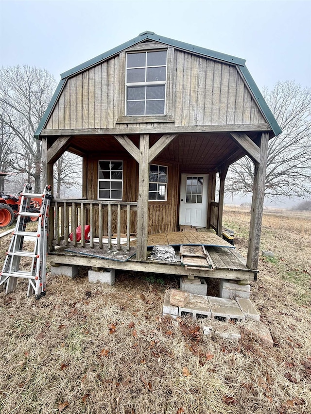 exterior space with a porch