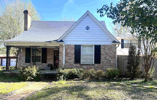 view of front facade featuring a porch