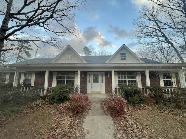 view of front facade