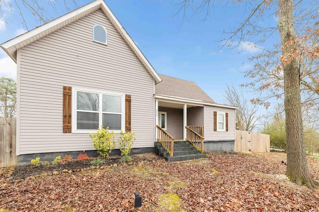 view of front of home featuring covered porch