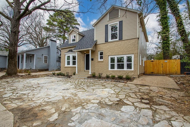 view of front of house featuring a patio area