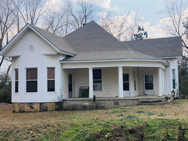 view of front of home featuring covered porch