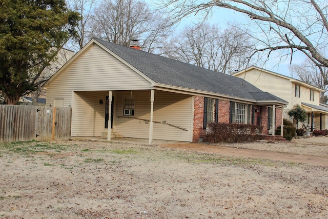 view of front of property