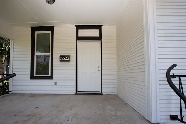 view of doorway to property