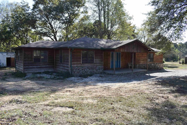 view of front of house