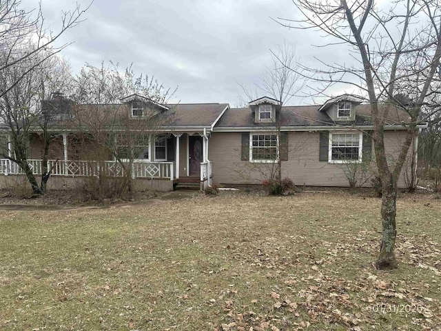 1013 Elm St, Coal Hill, AR 72832 - view of front of property with a front lawn