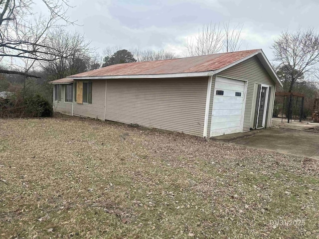 1013 Elm St, Coal Hill, AR 72832 - view of garage