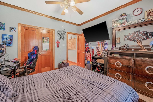 bedroom featuring ornamental molding and ceiling fan