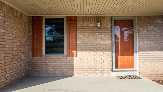 view of exterior entry