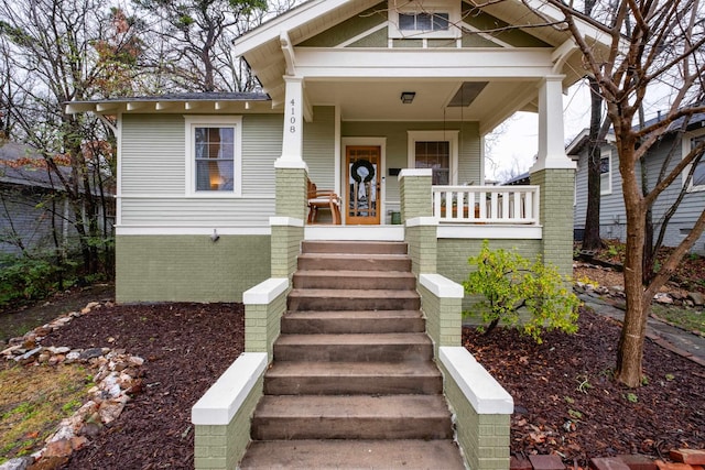 view of front facade with covered porch