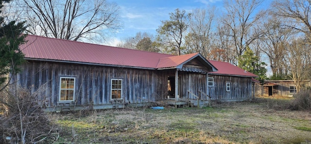 view of front of property