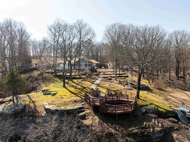 view of yard with a rural view