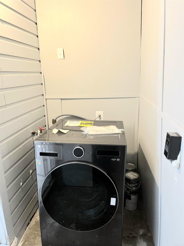 washroom featuring washer / clothes dryer