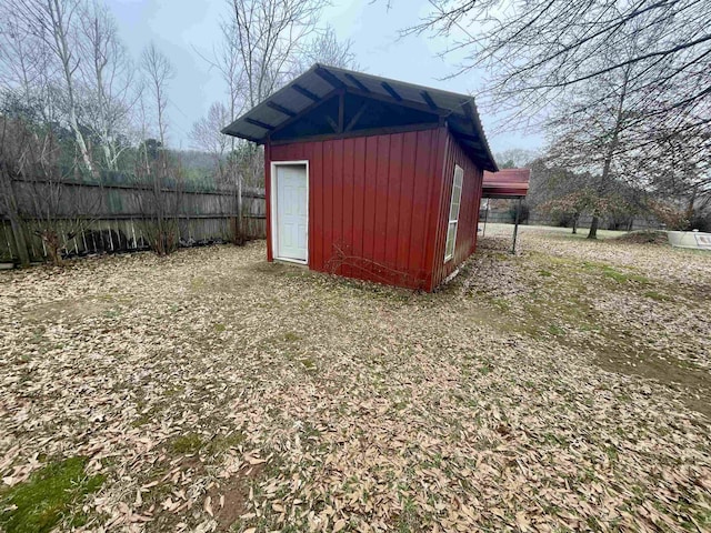 view of outbuilding