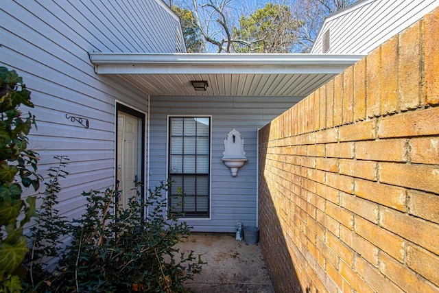 view of entrance to property