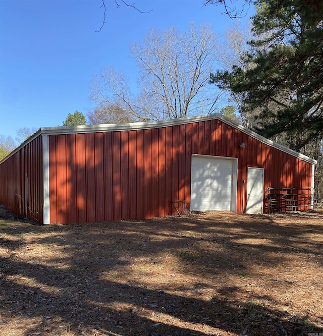 view of outdoor structure featuring a garage