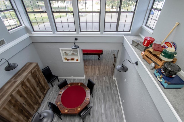 bathroom with baseboards