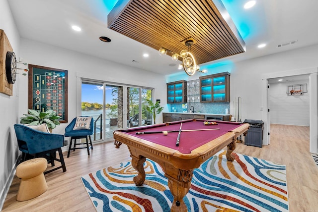 playroom featuring pool table, recessed lighting, visible vents, and light wood-style floors