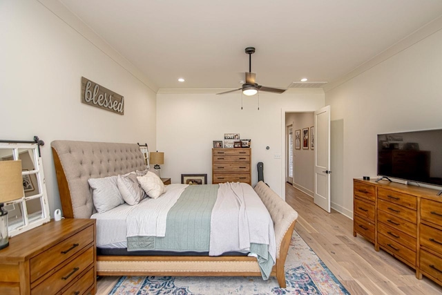 bedroom with baseboards, ceiling fan, ornamental molding, light wood-style floors, and recessed lighting