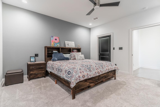 bedroom with recessed lighting, visible vents, light carpet, ceiling fan, and baseboards