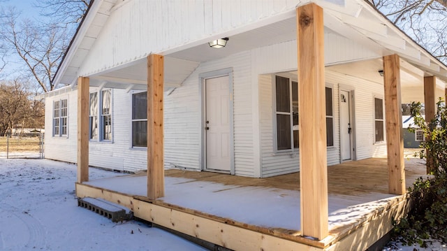 exterior space featuring a porch