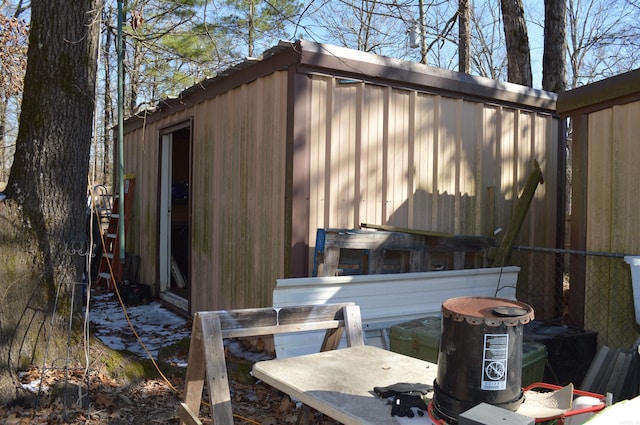 view of outbuilding with an outbuilding