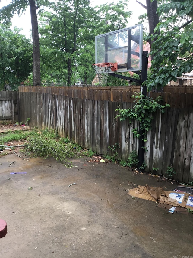 exterior space with fence