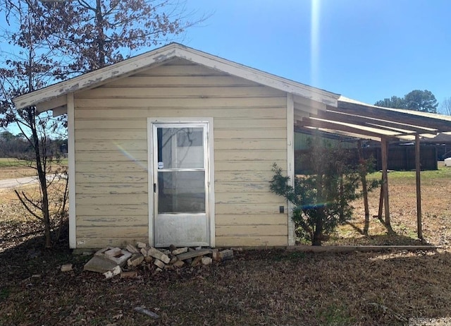 860 Ash St, Prescott, AR 71857 - view of outbuilding with an outdoor structure