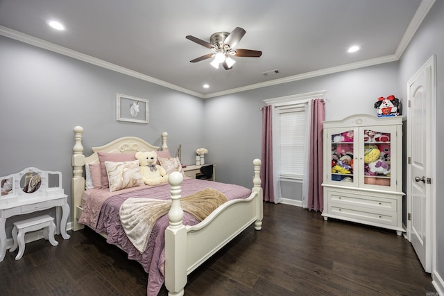 bedroom featuring recessed lighting, wood finished floors, visible vents, and crown molding