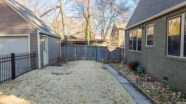 view of yard featuring fence