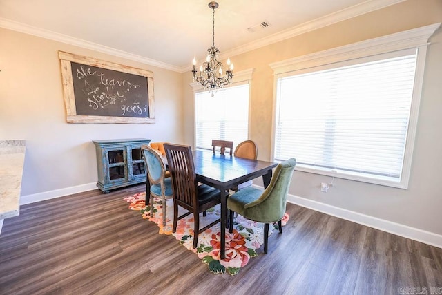 dining area featuring baseboards, dark wood-style flooring, visible vents, and crown molding