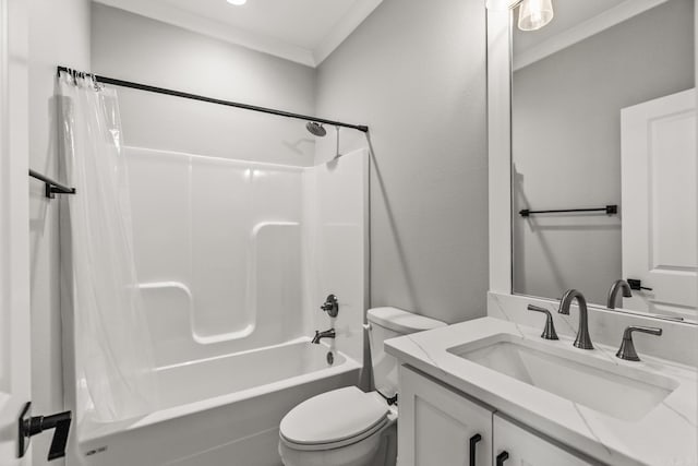 bathroom featuring shower / bathtub combination with curtain, vanity, toilet, and crown molding