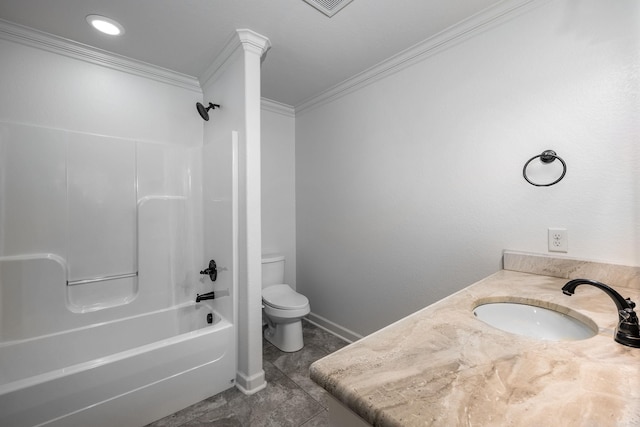 full bath featuring crown molding, toilet, a sink, shower / tub combination, and baseboards