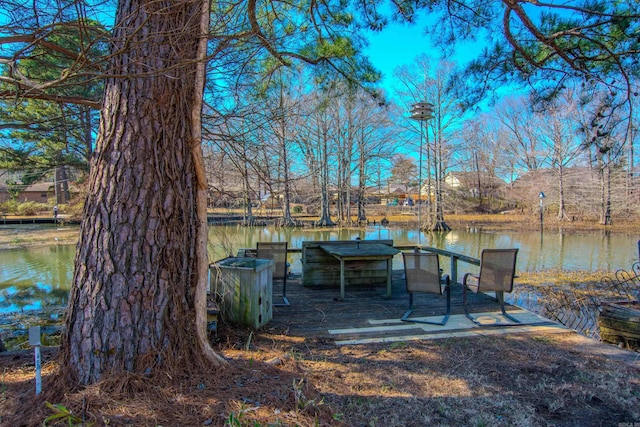 view of yard with a water view