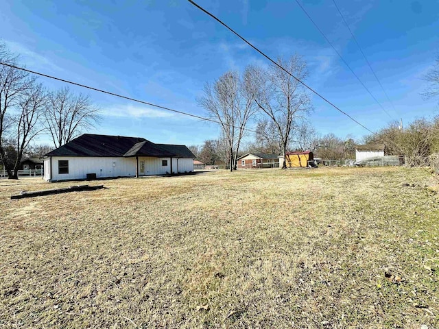 view of yard featuring fence