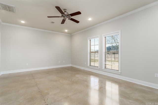 empty room featuring baseboards, visible vents, and recessed lighting