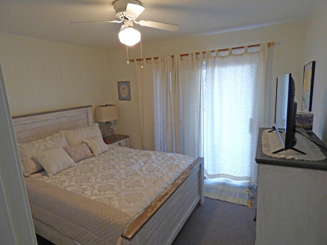 bedroom with a ceiling fan