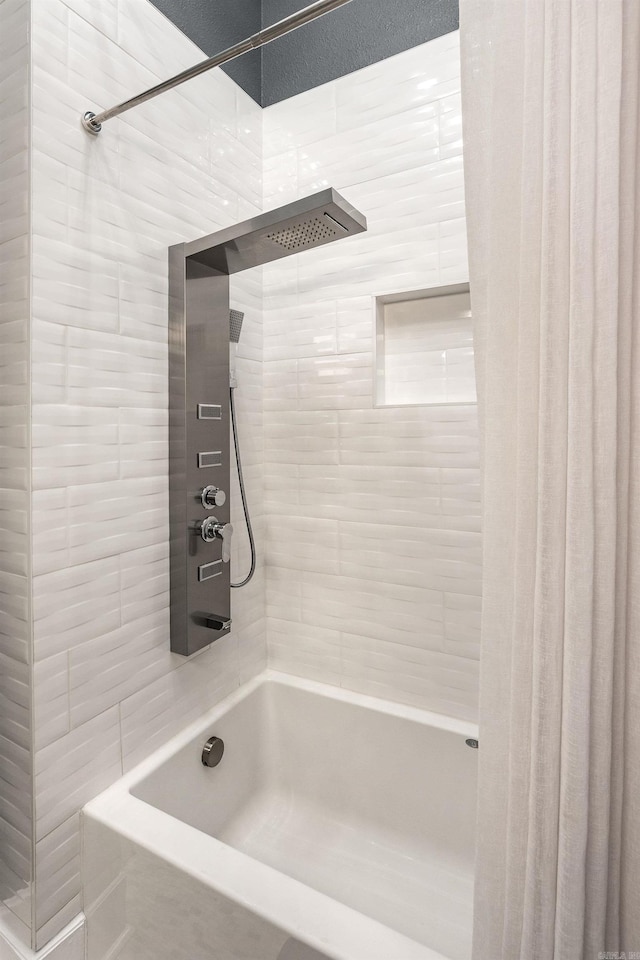 bathroom featuring shower / tub combo