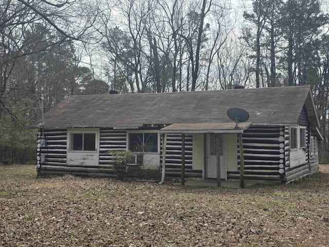 log cabin with log exterior