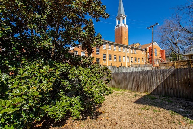 view of yard featuring fence