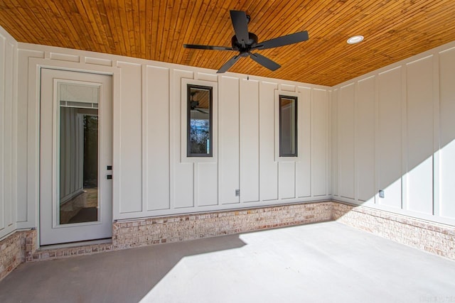 view of patio / terrace featuring a ceiling fan