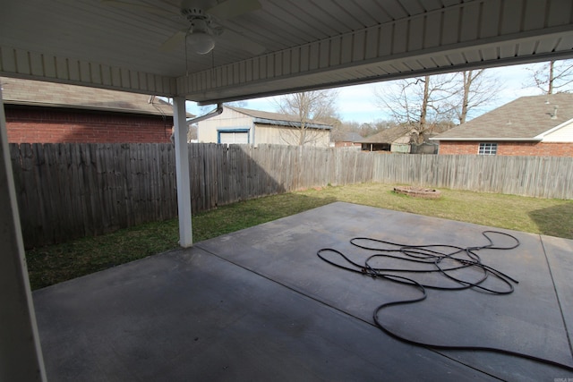 view of patio / terrace with ceiling fan and a fenced backyard