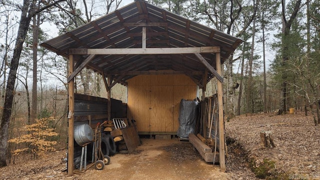 view of outbuilding with an outbuilding