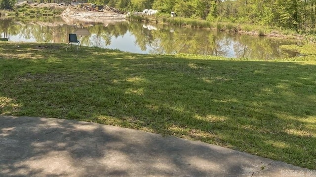 view of water feature