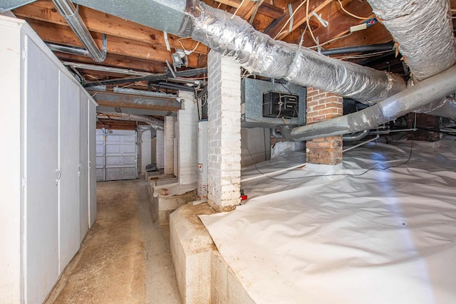 basement with crawl space