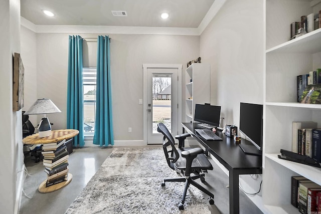 office area featuring baseboards, finished concrete floors, visible vents, and recessed lighting