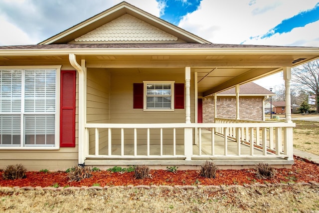 view of front of home featuring covered porch