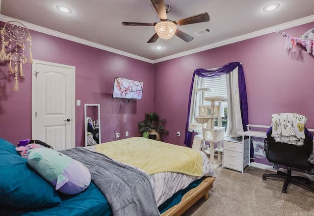 bedroom with visible vents, carpet floors, recessed lighting, ceiling fan, and ornamental molding